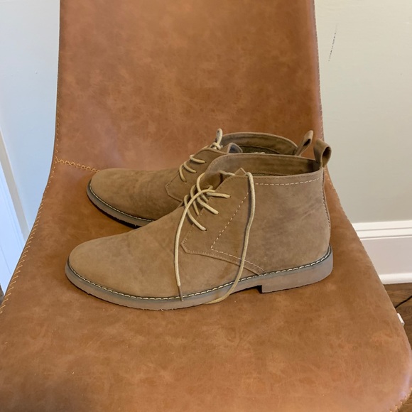 Men’s Charles Sonoma Suede Chukka Boots main image 4